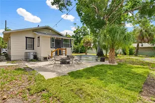 2418 2nd Ave S, Saint Petersburg, FL 33712 - Photo 11