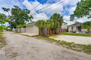 2418 2nd Ave S, Saint Petersburg, FL 33712 - Photo 19