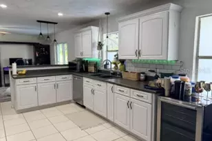 706 Venters St, Port Orange, FL 32127 - Photo 5