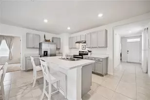 2698 Rowan St, Tavares, FL 32778 - Photo 9