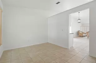 2431 Rolling Broak Dr, Orlando, FL 32837 - Photo 19
