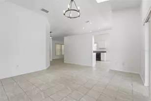 2431 Rolling Broak Dr, Orlando, FL 32837 - Photo 25