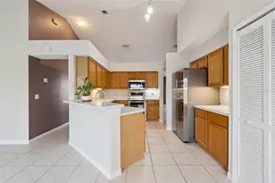 948 Rivecon Ave, Orlando, FL 32825 - Photo 7