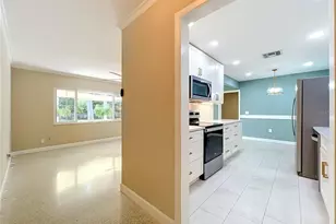 1534 Leeway Ave, Orlando, FL 32810 - Photo 9