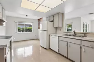 2522 Leston Ct, Orlando, FL 32817 - Photo 5