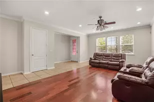 561 Telfair Square Ct, Sanford, FL 32771 - Photo 9