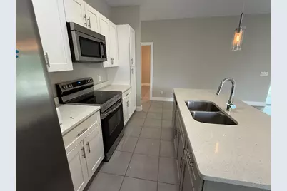 105 Zinnia Lane W, Kissimmee, FL 34759 - Photo 7