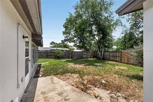 923 Henderson St, Deltona, FL 32725 - Photo 35
