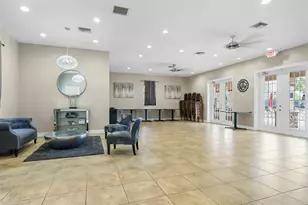 8483 Pinetop Ridge Ln, Brooksville, FL 34613 - Photo 23
