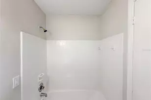 333 E Chelsea St, Deland, FL 32724 - Photo 17