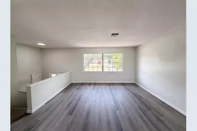 333 E Chelsea Street, Deland, FL 32724 - Photo 3