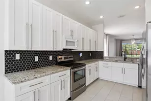 1008 Magnolia Blossom Ct, Apopka, FL 32712 - Photo 11