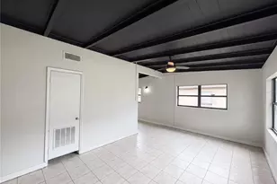 917 Golden Rule Ct N, Lakeland, FL 33803 - Photo 7