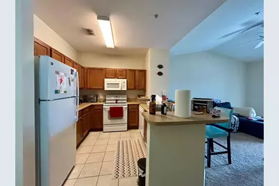 8112 Claire Ann Drive #302, Orlando, FL 32825 - Photo 3
