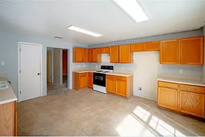 381 Augustine Court, Oviedo, FL 32765 - Photo 9