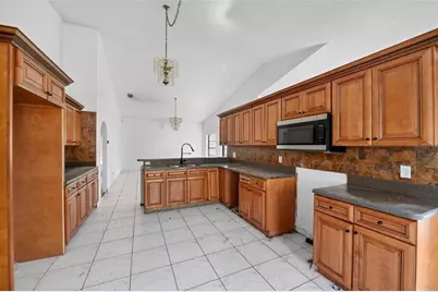 1006 N Magee Creek Court, Oviedo, FL 32765 - Photo 9