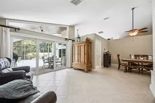 1056 New Castle Ln, Oviedo, FL 32765 - Photo 13