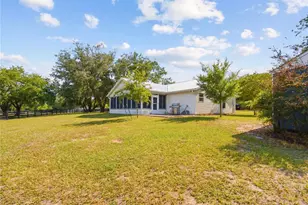 16723 SE 173rd Terrace Rd, Weirsdale, FL 32195 - Photo 33