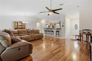 16723 SE 173rd Terrace Rd, Weirsdale, FL 32195 - Photo 9