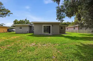 917 Kensington Dr, Orlando, FL 32808 - Photo 35