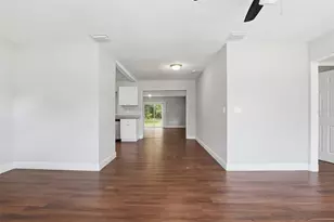 917 Kensington Dr, Orlando, FL 32808 - Photo 15
