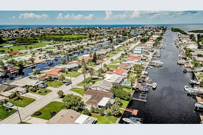 4149 Floramar Terrace, New Port Richey, FL 34652 - Photo 3