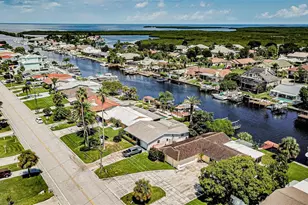 4149 Floramar Terrace, New Port Richey, FL 34652 - Photo 31