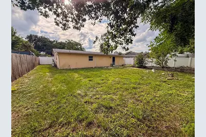 880 Emerald Dr, Mount Dora, FL 32757 - Photo 33