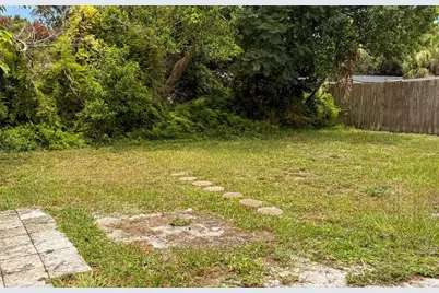 880 Emerald Dr, Mount Dora, FL 32757 - Photo 31