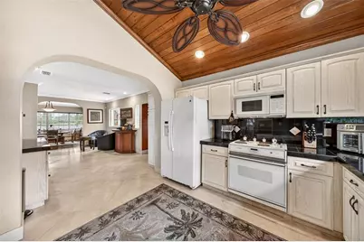 830 Lake Davis Drive, Orlando, FL 32806 - Photo 37