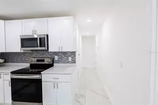 4250 Lake Ave, Kissimmee, FL 34746 - Photo 13
