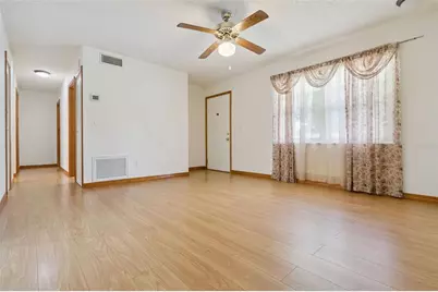 131 Flower Queen Court, Orlando, FL 32807 - Photo 3