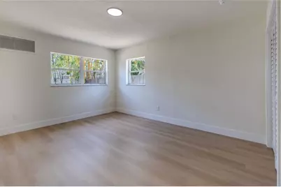4502 S Grady Avenue, Tampa, FL 33611 - Photo 17