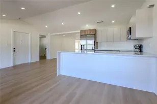 4502 S Grady Ave, Tampa, FL 33611 - Photo 3
