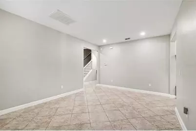 14218 Blue Dasher Drive, Riverview, FL 33569 - Photo 3
