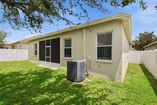427 Fern Gulley Dr, Seffner, FL 33584 - Photo 47