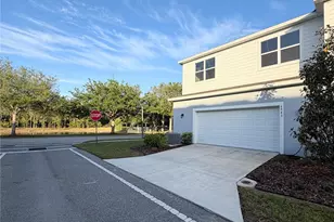 6943 Five Oaks Dr, Harmony, FL 34773 - Photo 5