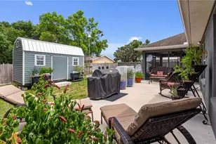406 S Palm Ave, Howey in the Hills, FL 34737 - Photo 29