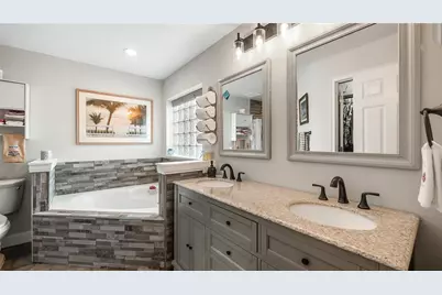 406 S Palm Avenue, Howey in the Hills, FL 34737 - Photo 19