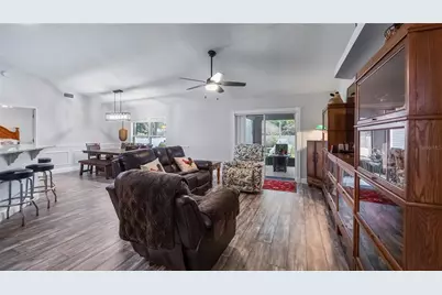 406 S Palm Avenue, Howey in the Hills, FL 34737 - Photo 5