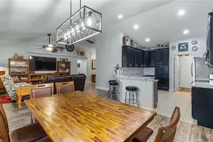 406 S Palm Ave, Howey in the Hills, FL 34737 - Photo 9