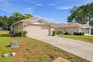 1827 W Nicole Dr, Lecanto, FL 34461 - Photo 3