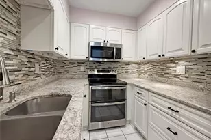4607 W Fig St, Tampa, FL 33609 - Photo 11