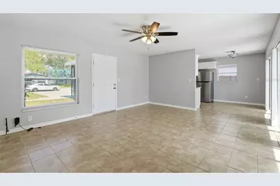 3934 Helena Street NE, Saint Petersburg, FL 33703 - Photo 11