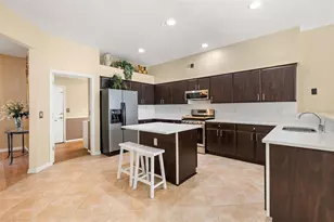 7766 Bardmoor Hill Cir, Orlando, FL 32835 - Photo 5