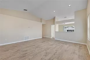 8821 Parliament Ct, Kissimmee, FL 34747 - Photo 3