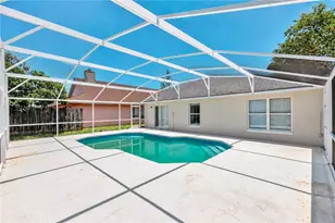 8821 Parliament Ct, Kissimmee, FL 34747 - Photo 23