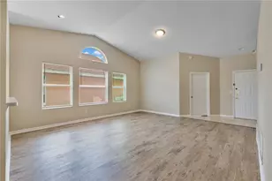 8821 Parliament Ct, Kissimmee, FL 34747 - Photo 5