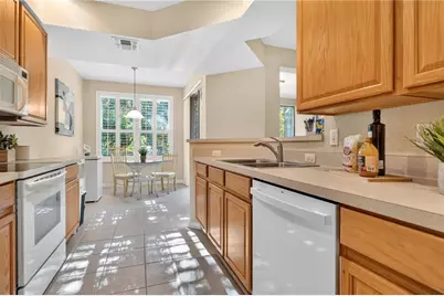2847 Metro Sevilla Drive #106, Orlando, FL 32835 - Photo 9