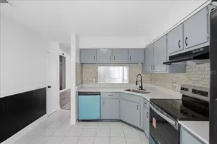 8612 Spring Cone Ct, Orlando, FL 32825 - Photo 13
